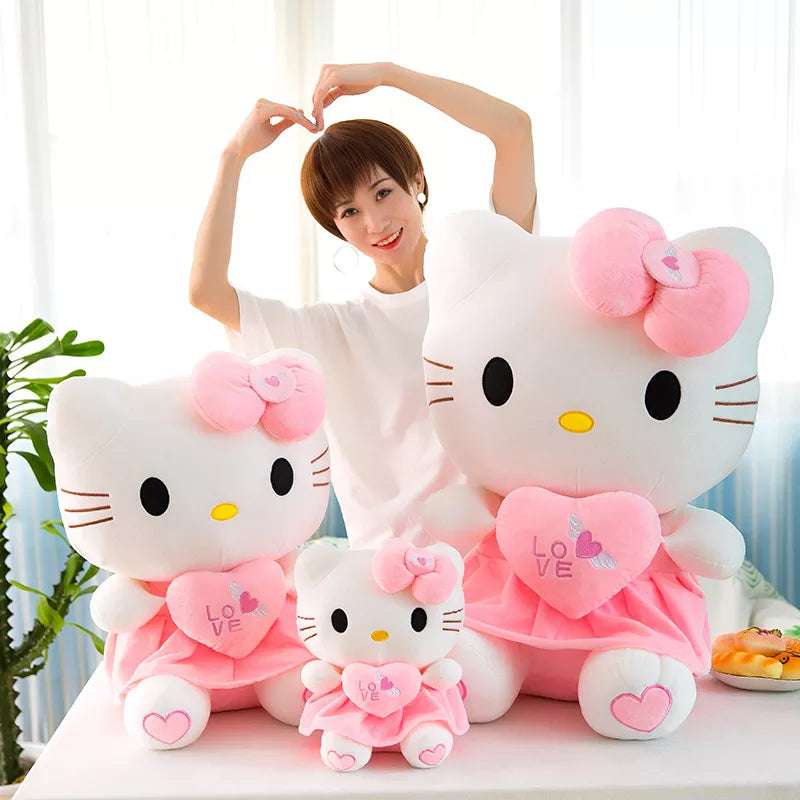 Cute Hello Kitty Holding Heart Plush Dolls